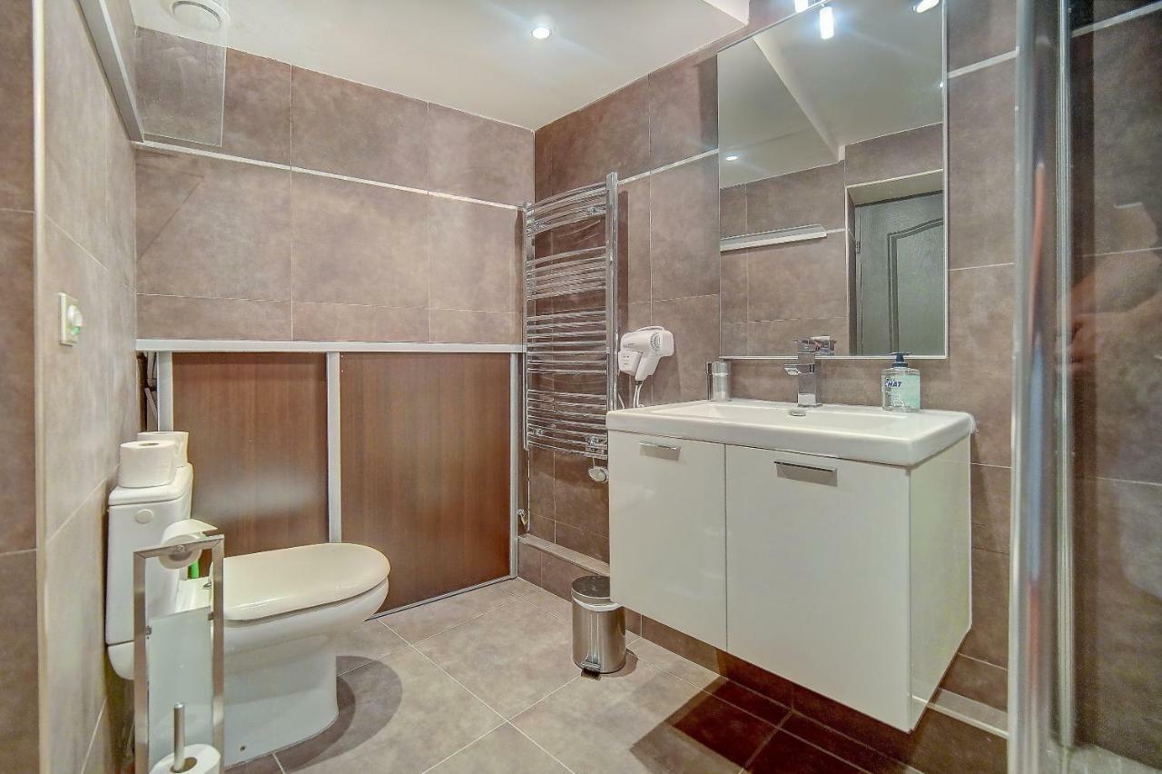 Immogroom - Ac - Full Comfort - City Center Of Cannes Buitenkant foto